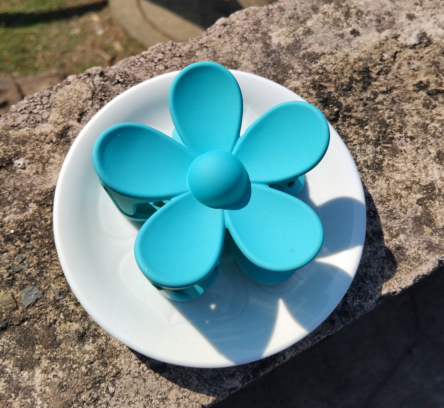 Large Flower Hair Claw Clips.