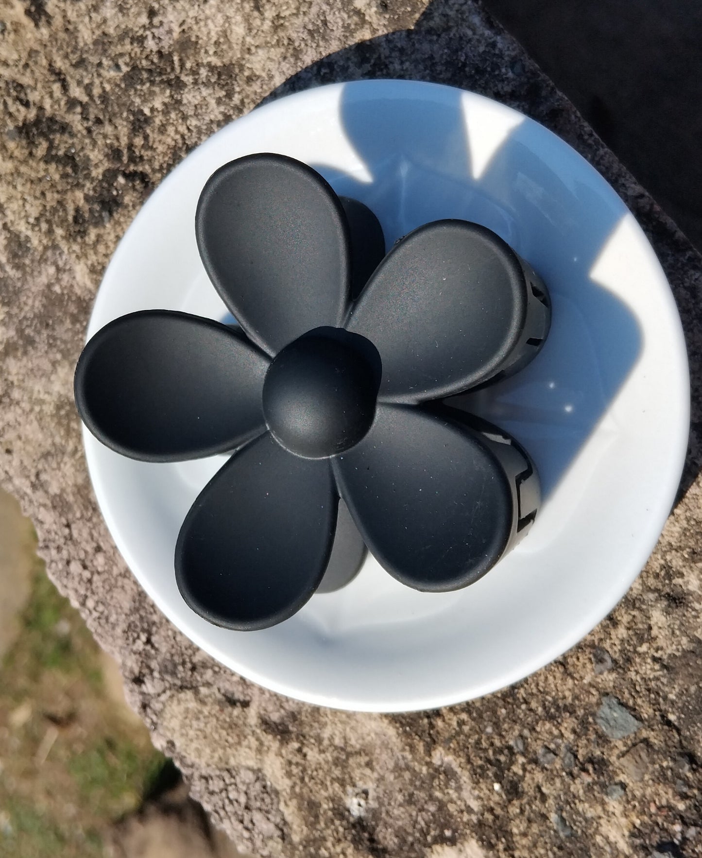 Large Flower Hair Claw Clips.